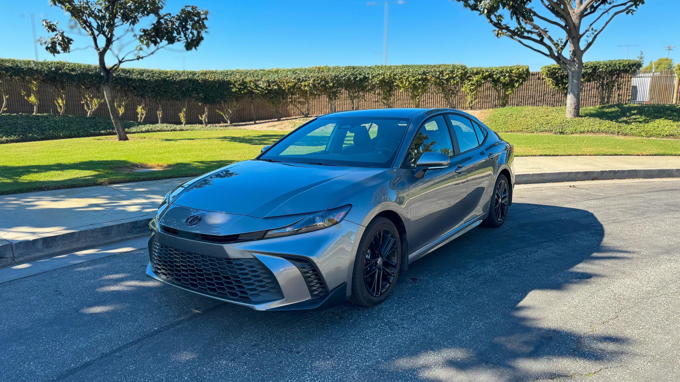 Toyota Camry Hybrid 2025 in 
