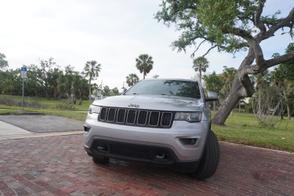 Jeep Grand Cherokee car