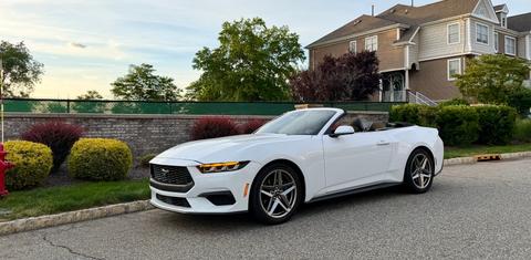 Ford Mustang 2024