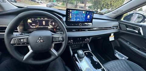 Mitsubishi Outlander 2026