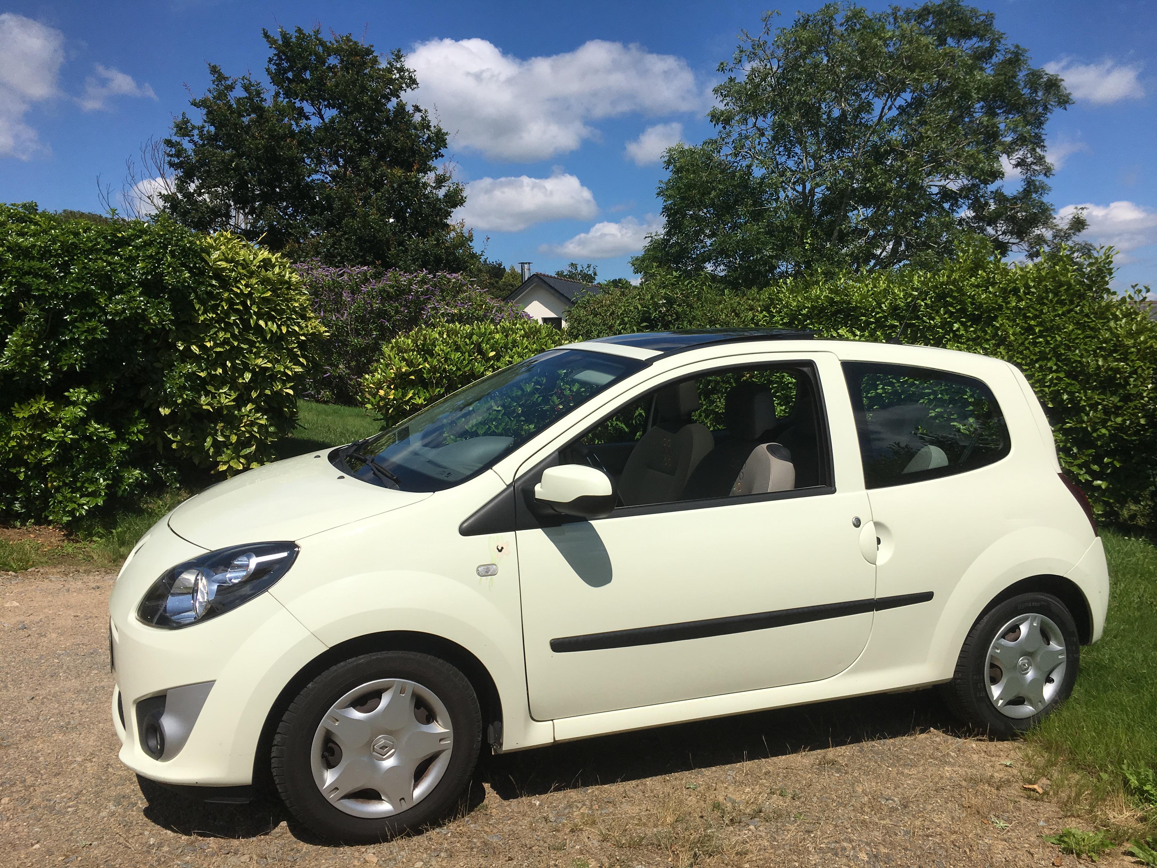 Renault TWINGO II 2011 à Quimper
