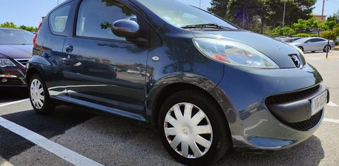 Peugeot 107 2006