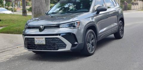 Volkswagen Taos 2025