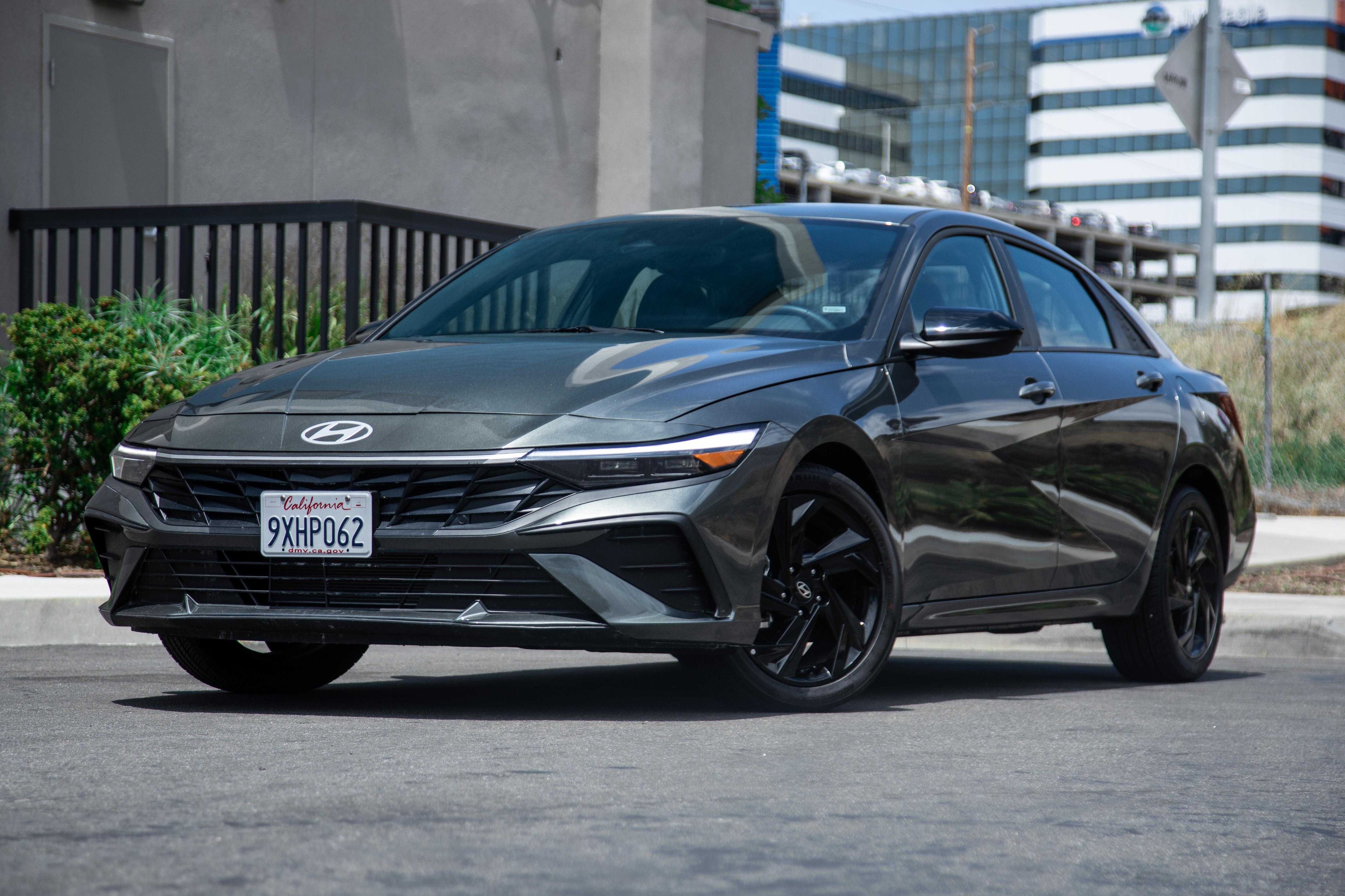 Hyundai Elantra 2026 in 
