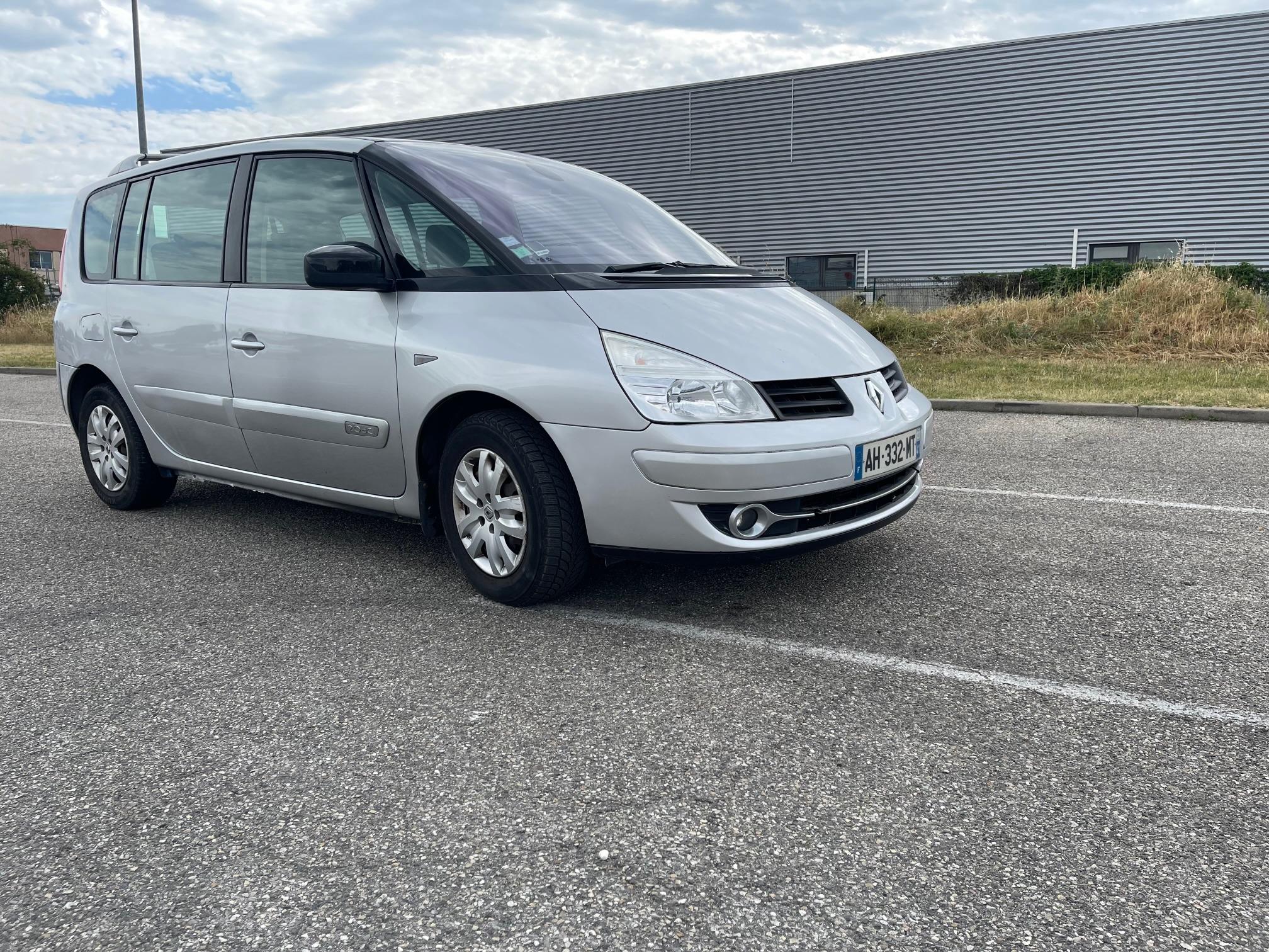 Renault ESPACE IV 2009 à Lyon