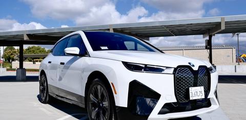 BMW iX 2025