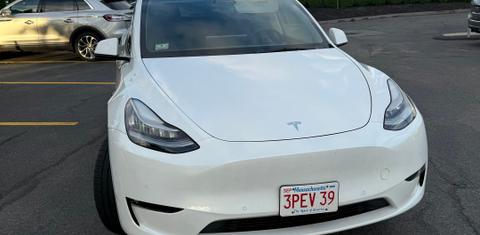 Tesla Model Y 2021