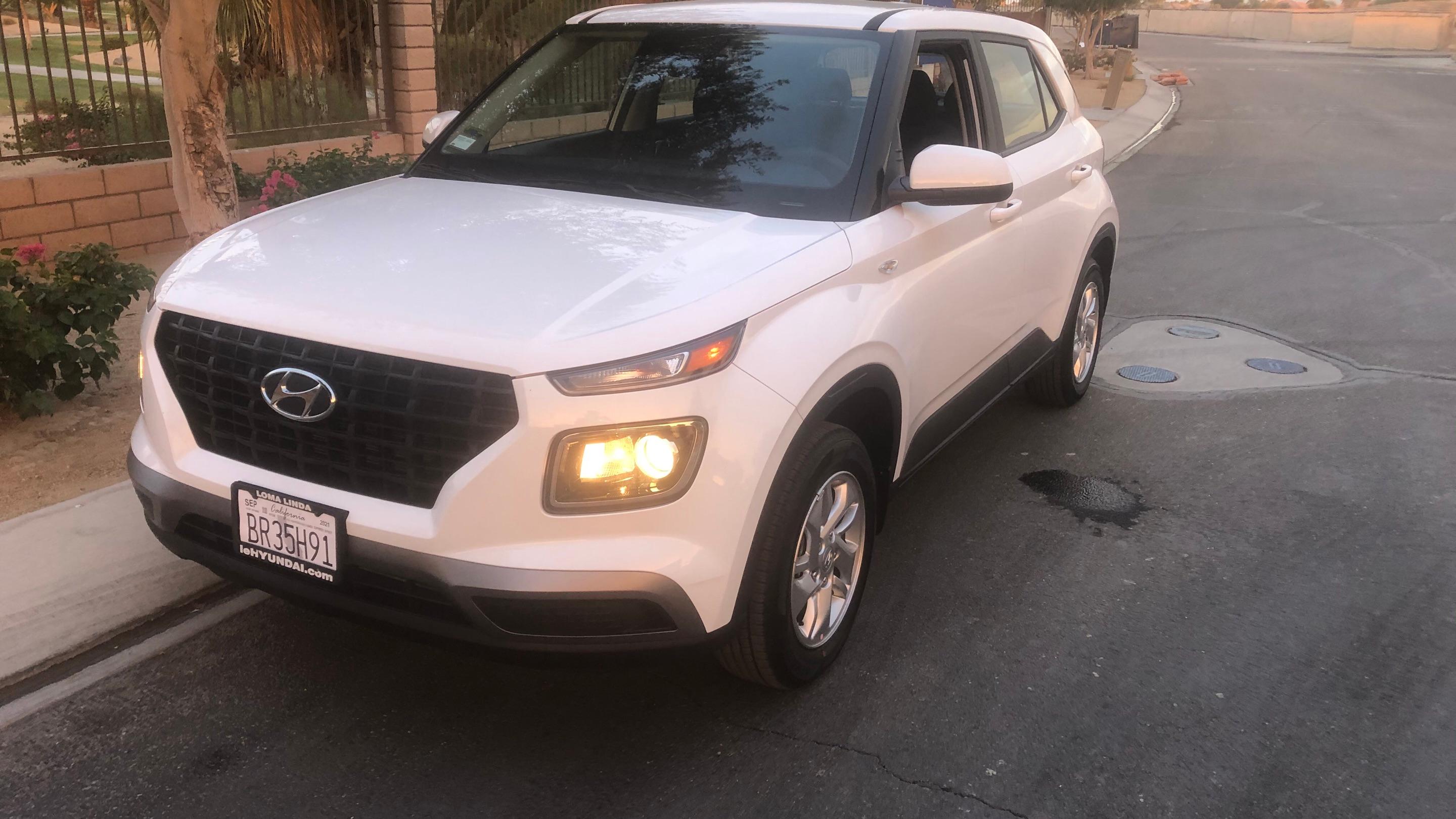 Hyundai Venue 2021 in Palm Springs, CA