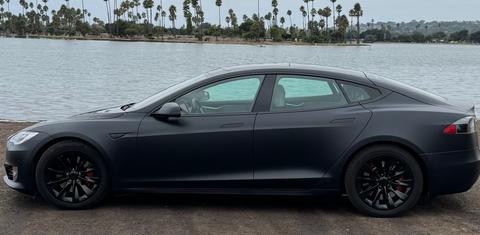 Tesla Model S 2016
