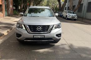Nissan PATHFINDER 2019 in Mascot