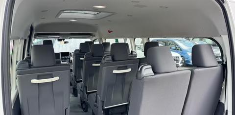 Toyota HIACE 2022