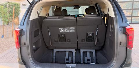 Kia Carnival Hybrid 2026