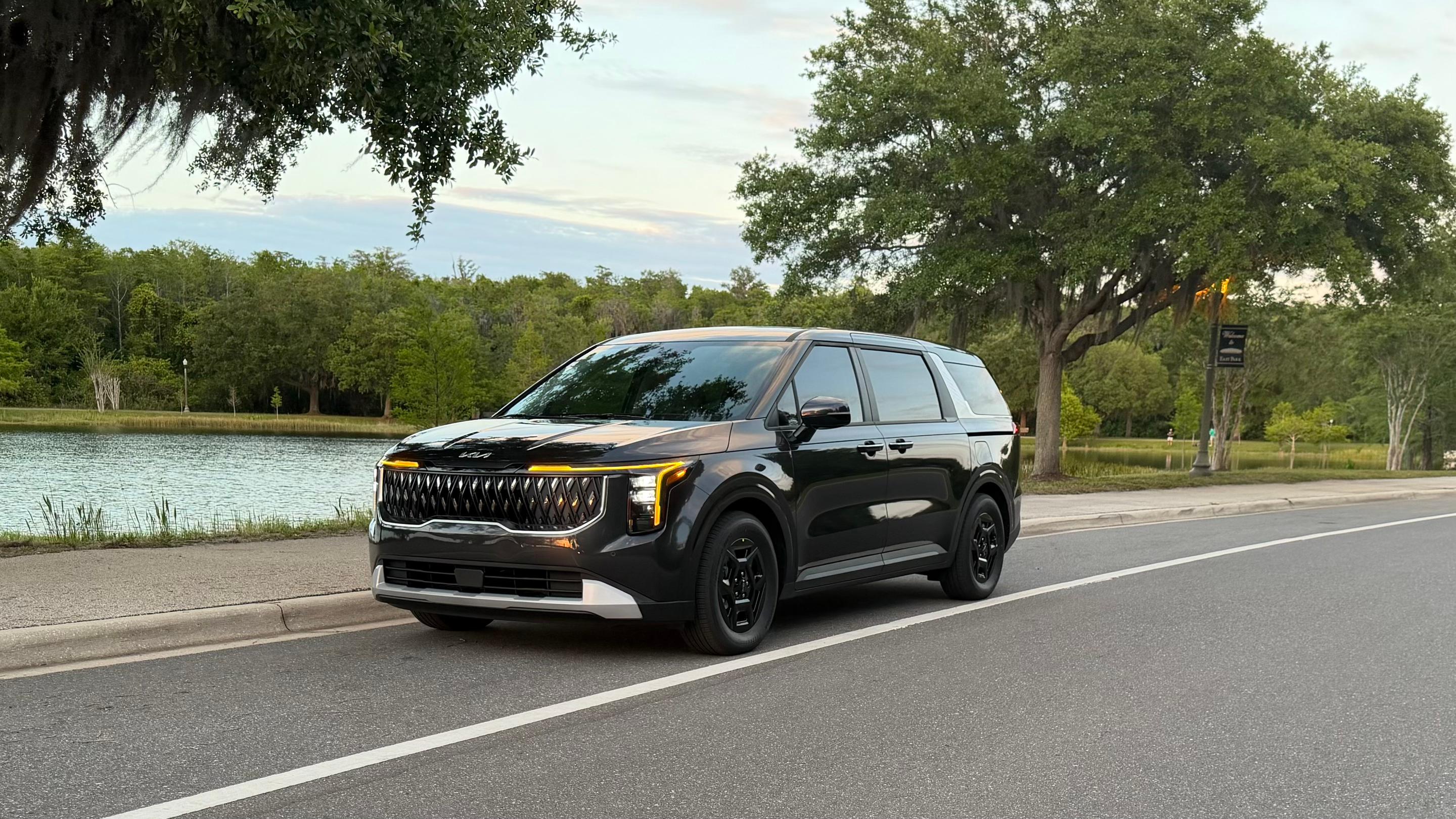 Kia Carnival 2026 in Orlando, FL