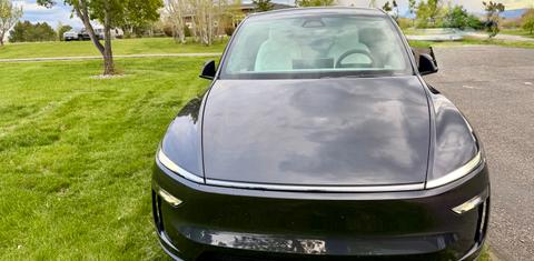 Tesla Model Y 2026
