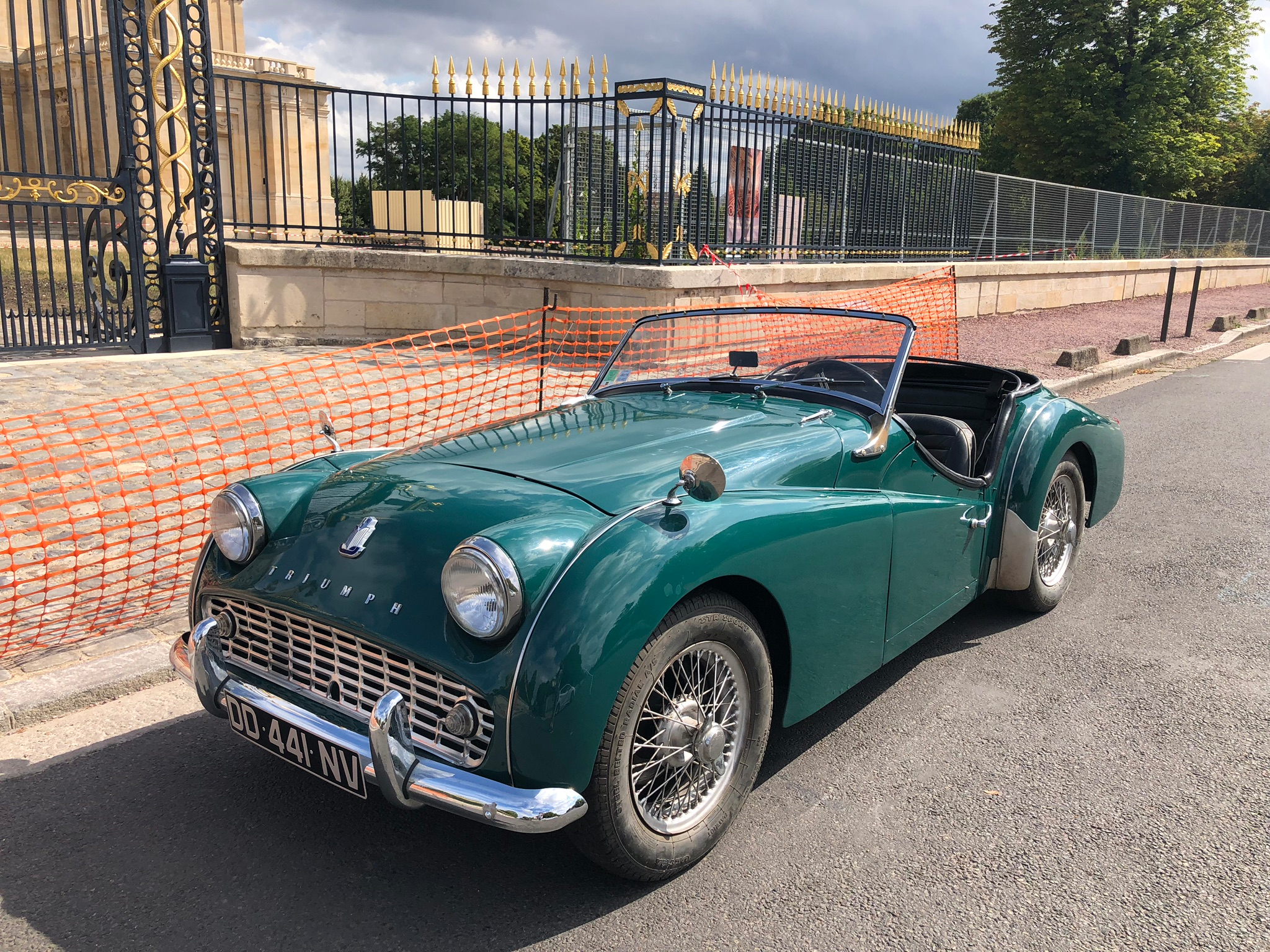 TRIUMPH TR 1961 à Maisons-Laffitte