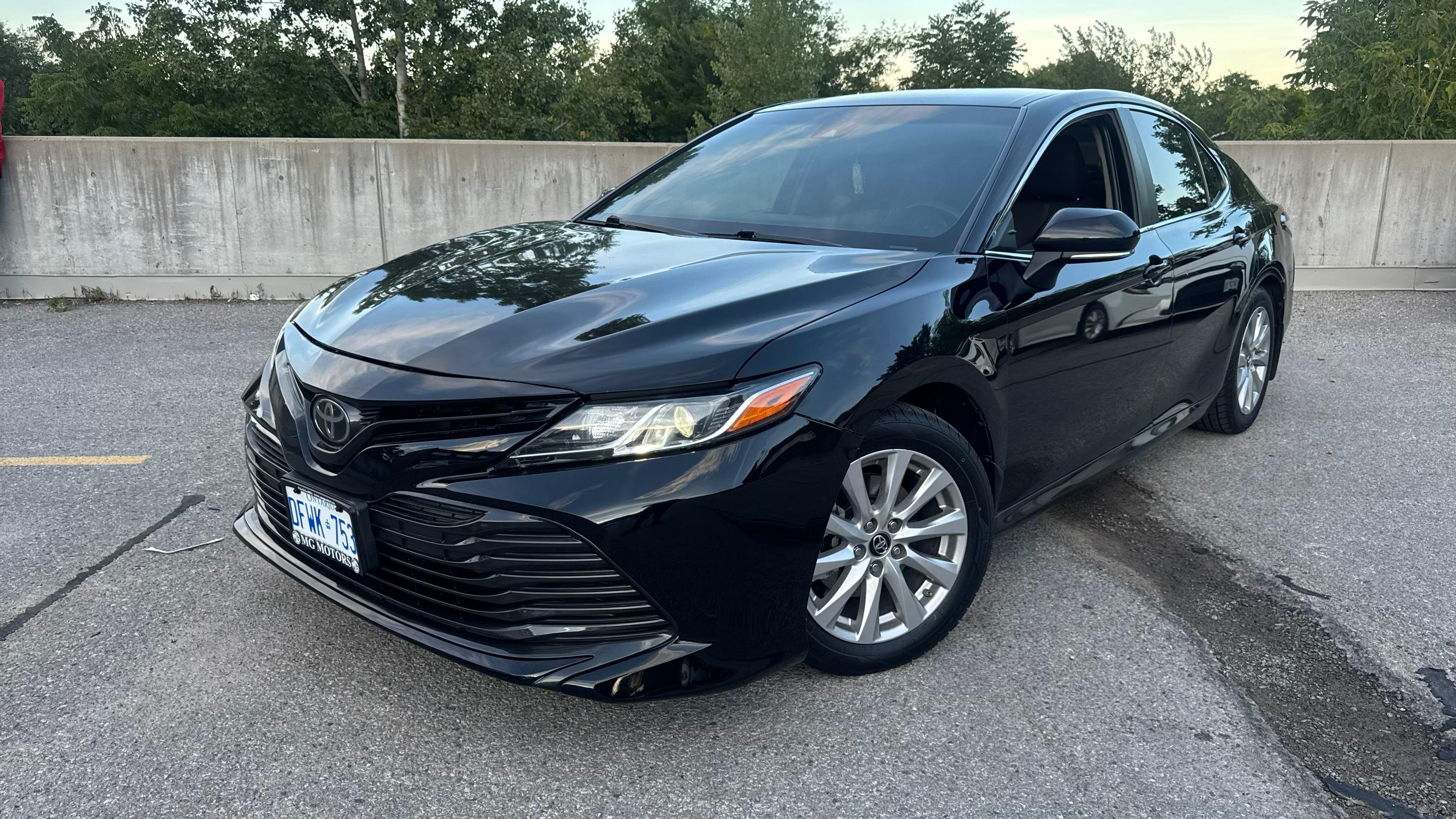 Toyota Camry 2018 à 