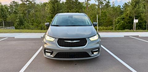 Chrysler Pacifica 2023