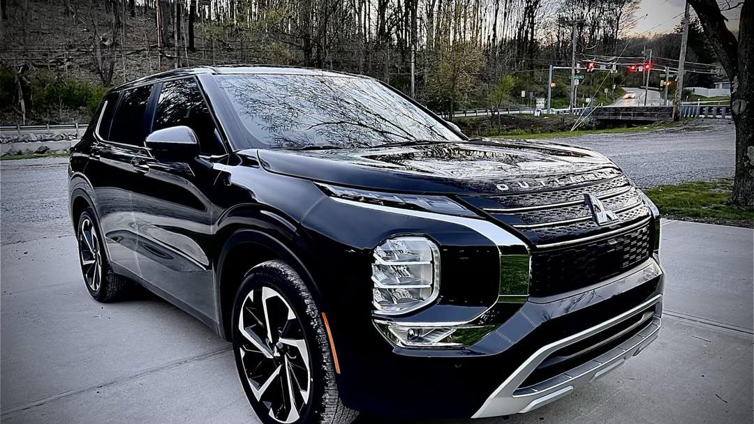 Mitsubishi Outlander 2022 in 
