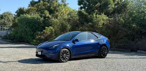 Tesla Model Y 2022