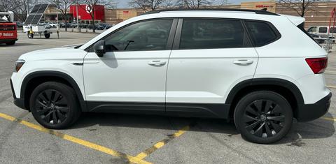 Volkswagen Taos 2024