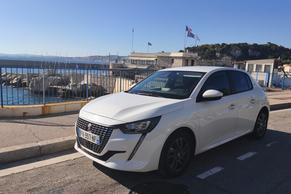 Peugeot 208 2021 à Nice