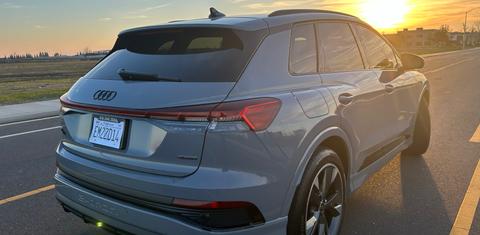 Audi Q4 e-tron 2025