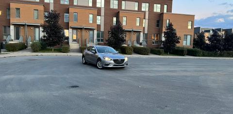 Mazda Mazda3 2015