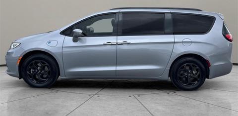 Chrysler Pacifica 2021
