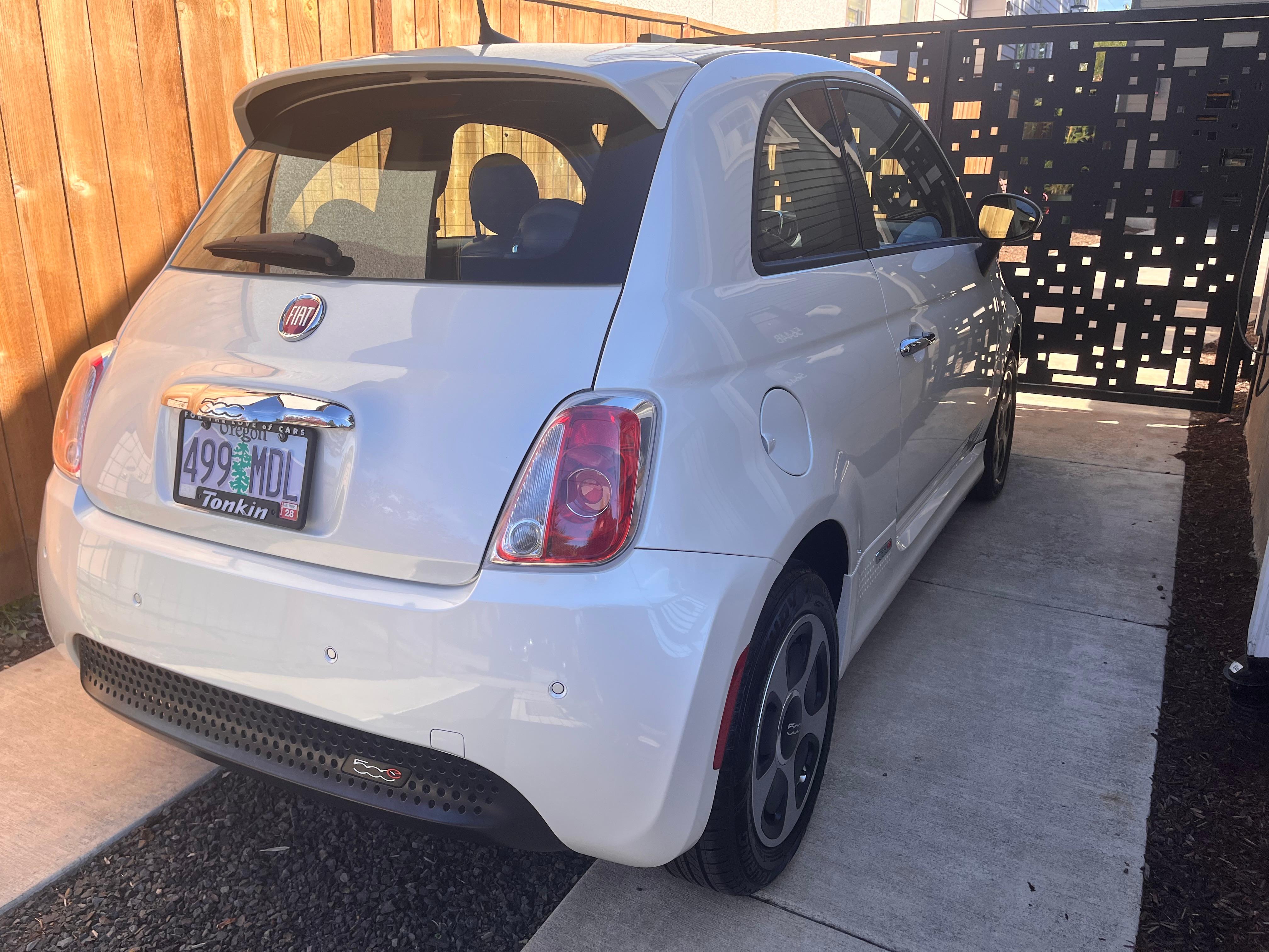 FIAT 500e 2017 in Portland, OR