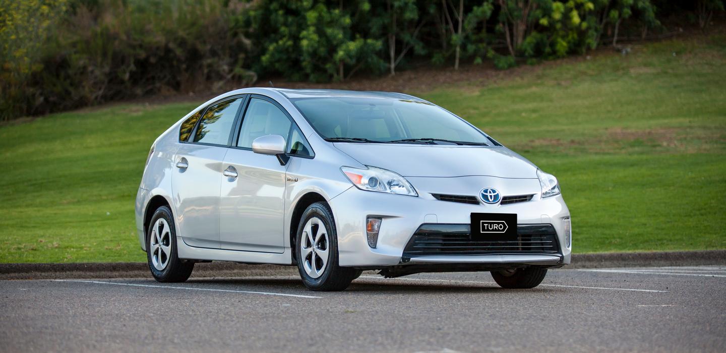 Toyota Prius 2012 rental in San Diego, CA by Zinab K. Turo