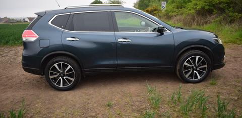 Nissan X-Trail 2015