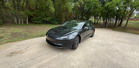 Tesla Model 3 2024