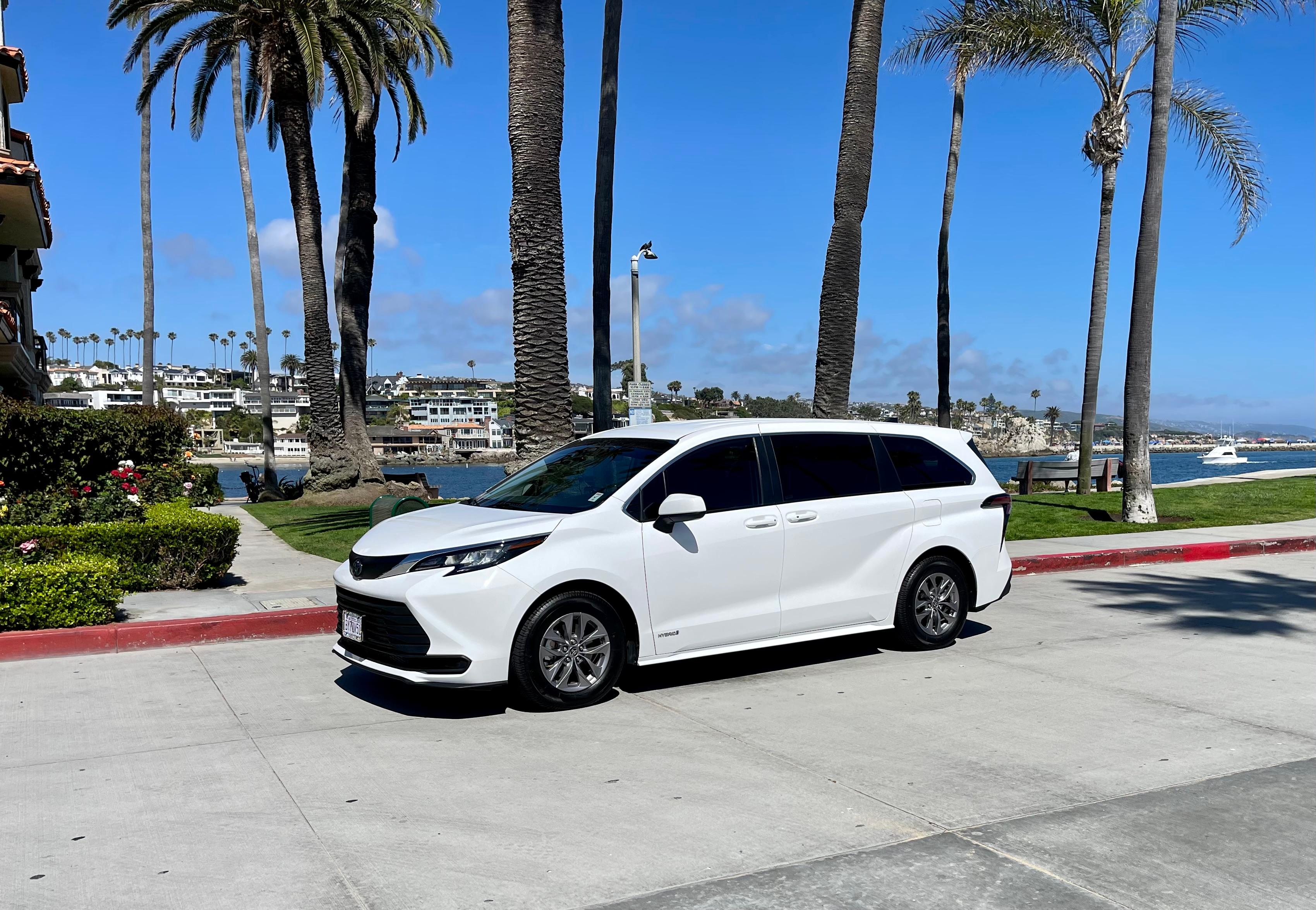 Toyota Sienna 2021 in Riverside, CA