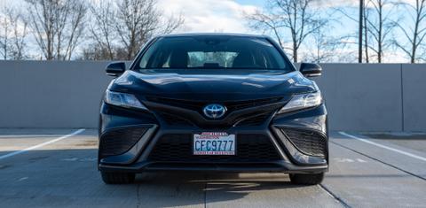 Toyota Camry Hybrid 2023