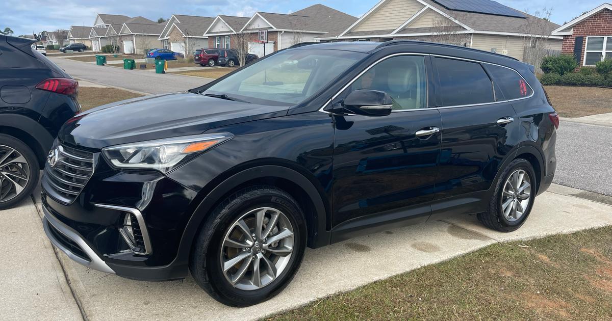 Hyundai Santa Fe XL 2019 rental in Crestview, FL by Heather V. Turo