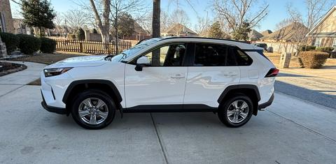 Toyota RAV4 2025