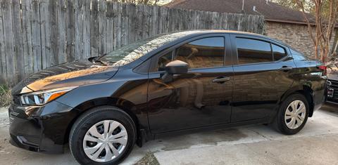 Nissan Versa 2024