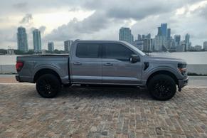Ford F-150 2024 in Miami