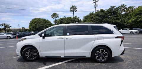 Toyota Sienna 2026