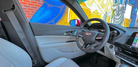 Cadillac CT4 2021