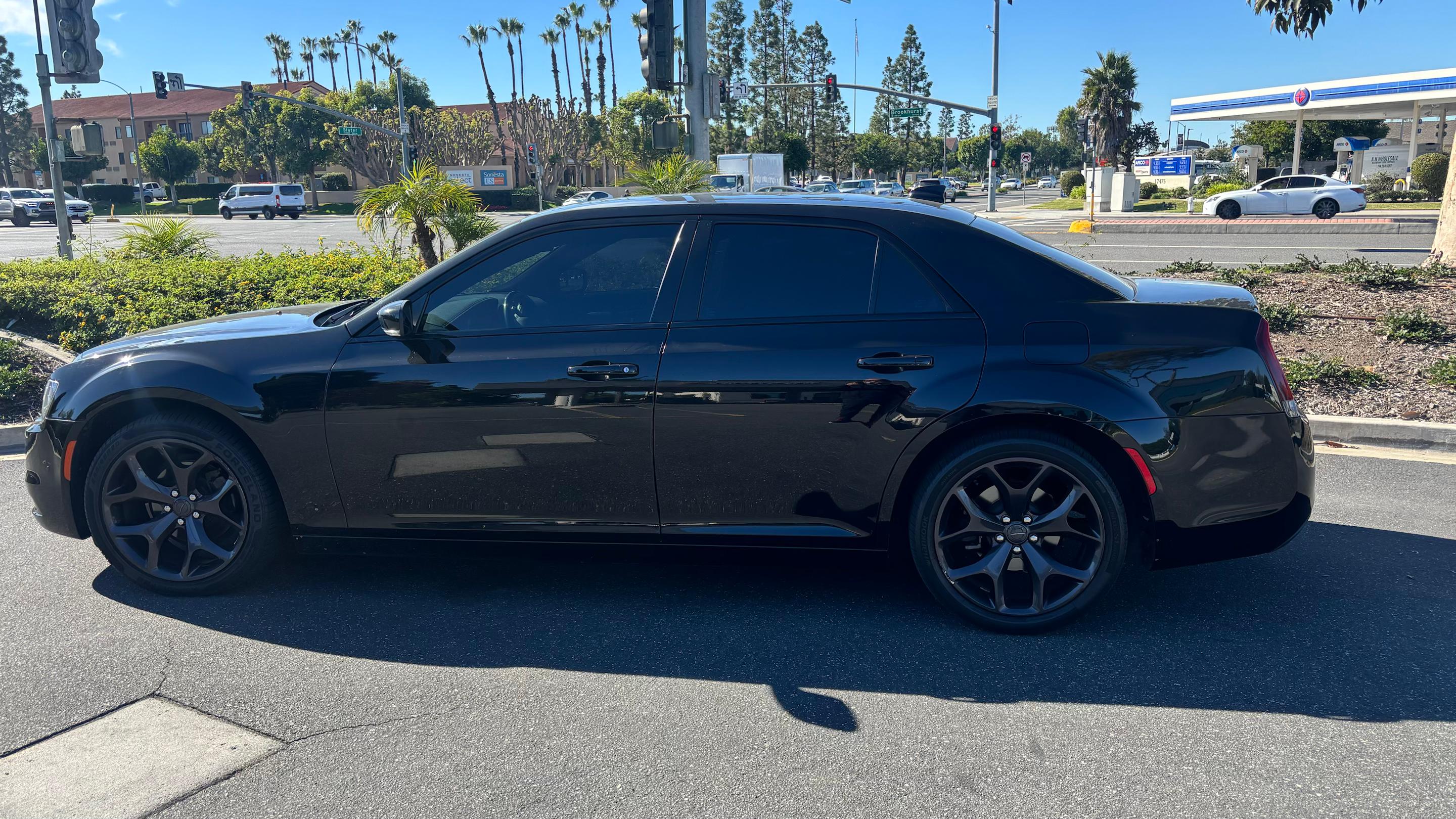 Chrysler 300 2021 in Irvine, CA