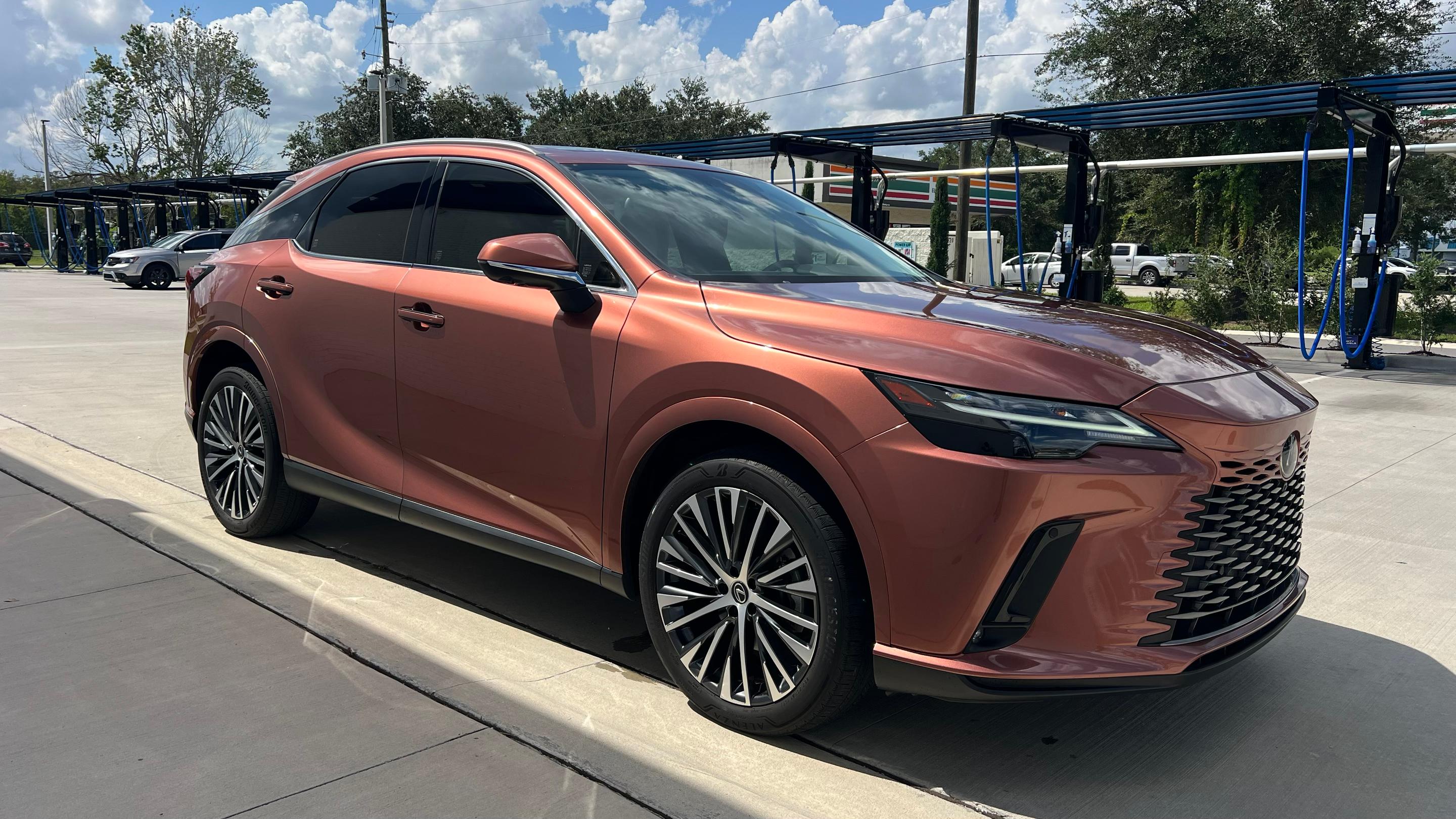 Lexus RX 2023 in Orlando, FL
