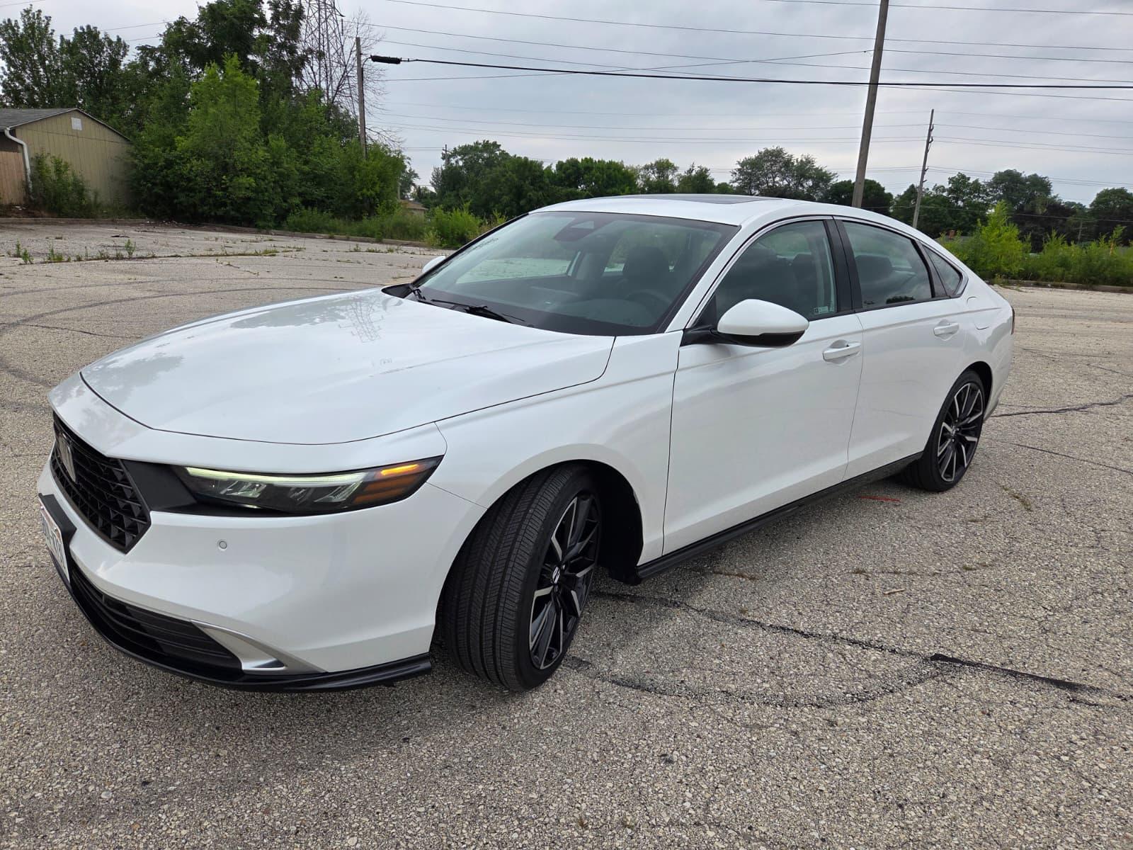 Honda Accord Hybrid 2026 in Milwaukee, WI