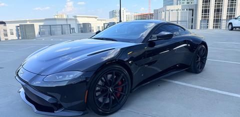 Aston Martin Vantage 2020