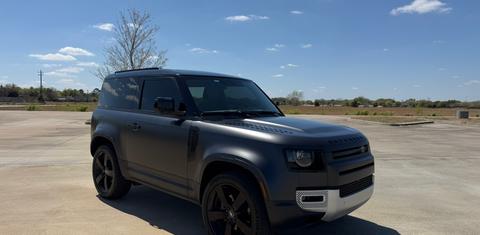Land Rover Defender 2024