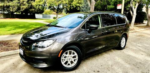 Chrysler Voyager 2022