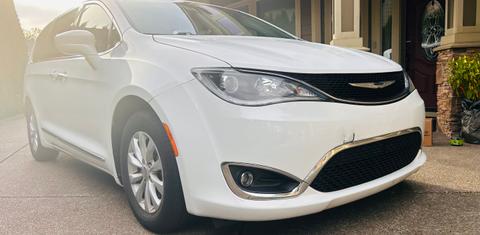 Chrysler Pacifica 2017