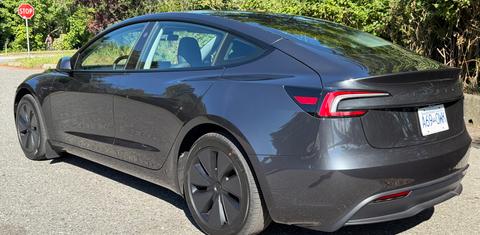 Tesla Model 3 2025