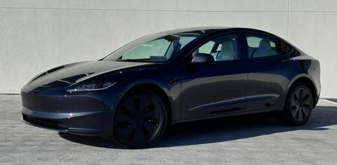 Tesla Model 3 2025