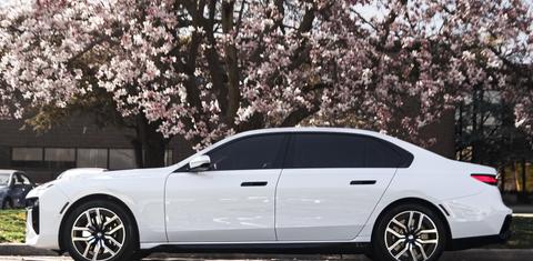 BMW 7 Series 2023